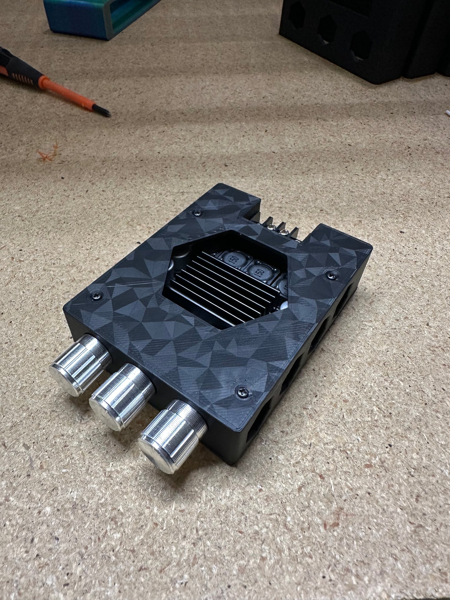 1002T Case