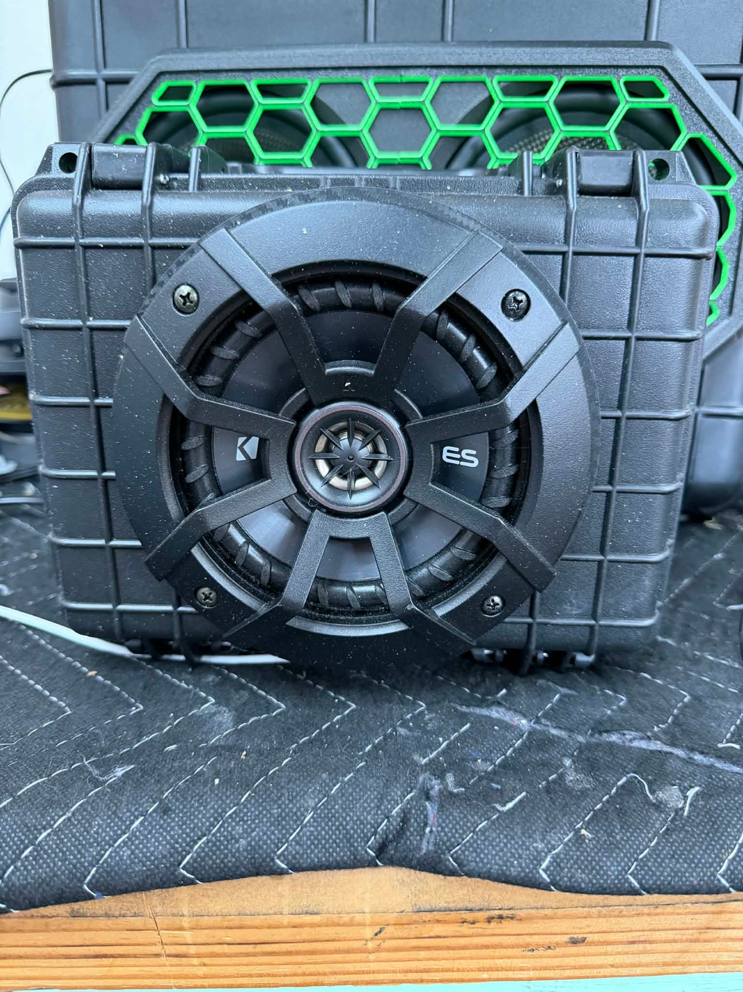 Kicker 5.25 1800 Spacer